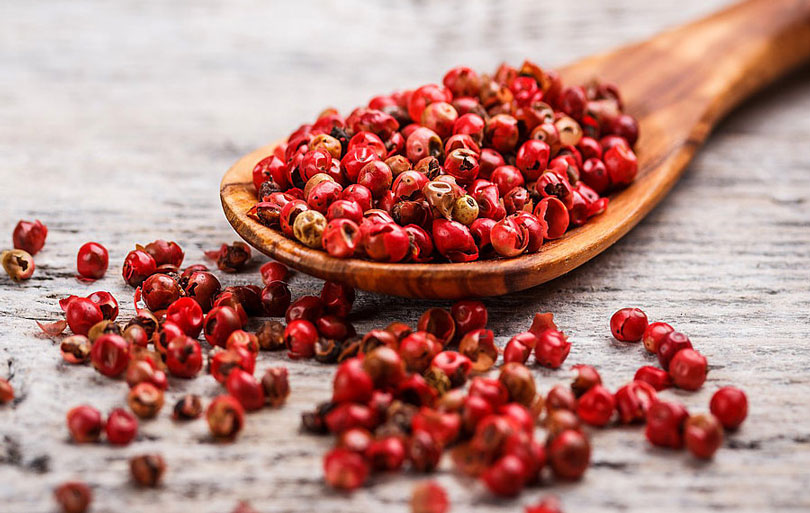 Pimenta Rosa: benefícios para a saúde e como consumir
